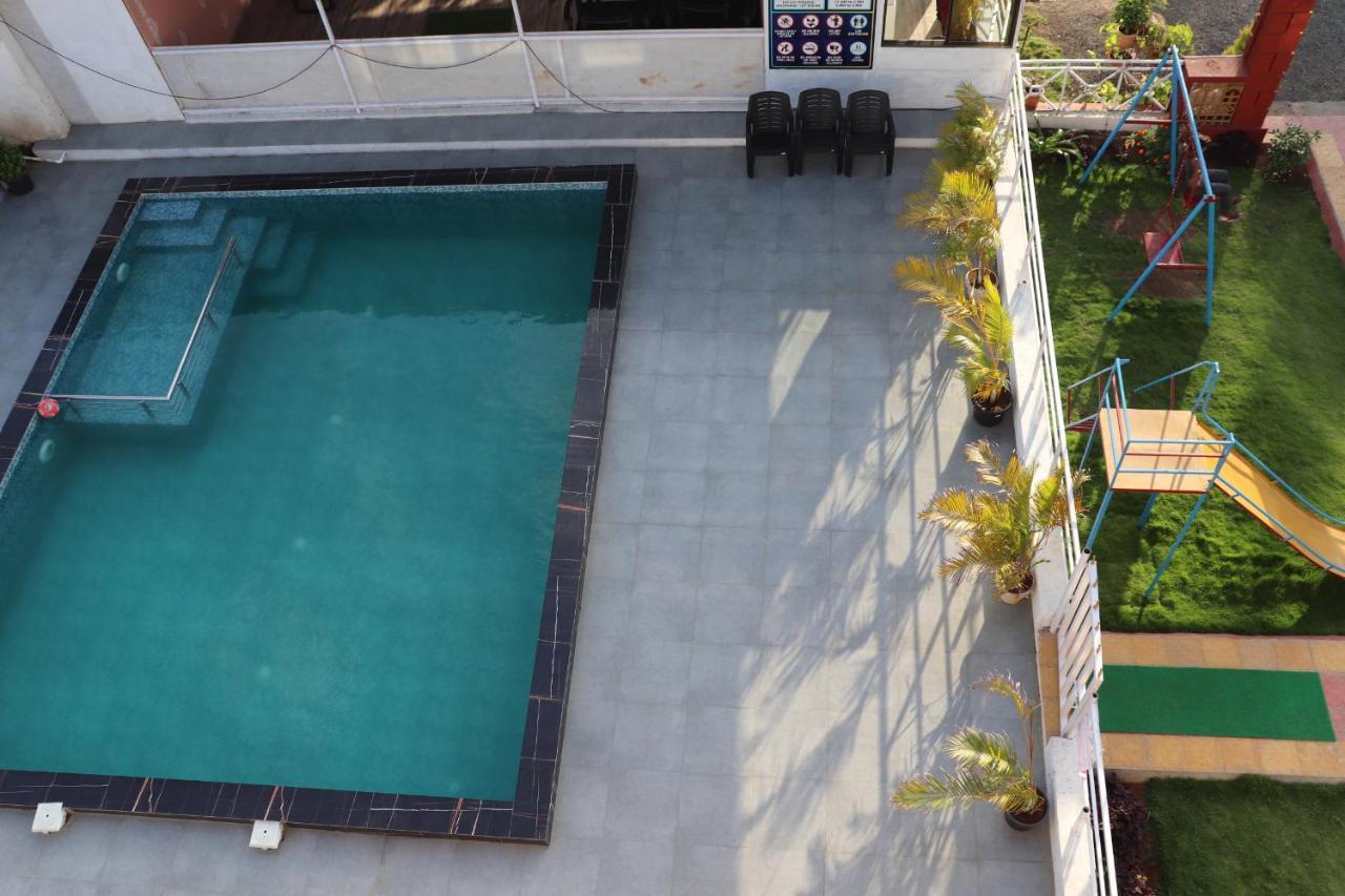 Sunshine Sea View Hotel Alibag Exterior photo
