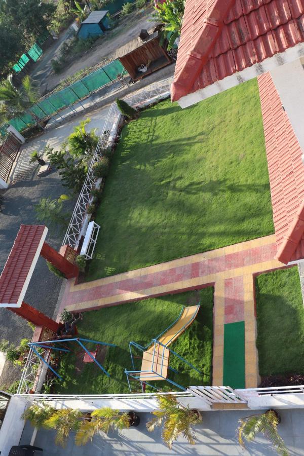 Sunshine Sea View Hotel Alibag Exterior photo