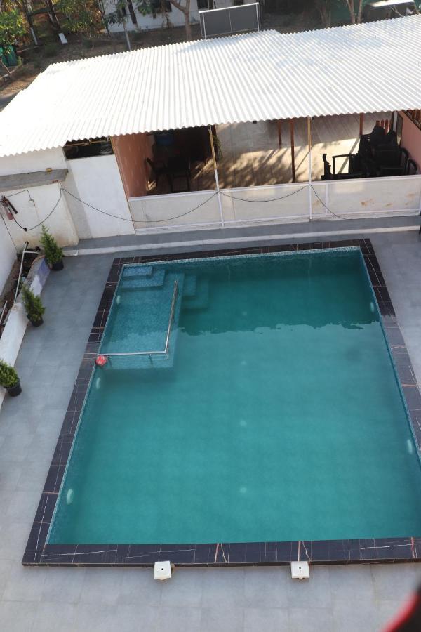 Sunshine Sea View Hotel Alibag Exterior photo