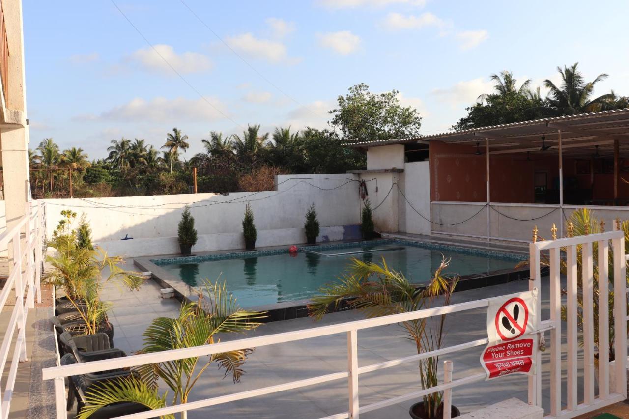 Sunshine Sea View Hotel Alibag Exterior photo