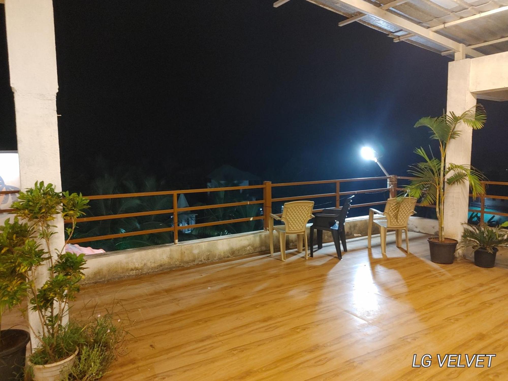 Sunshine Sea View Hotel Alibag Exterior photo